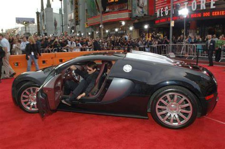 8 Hollywood Celebrities That Drive A Bugatti