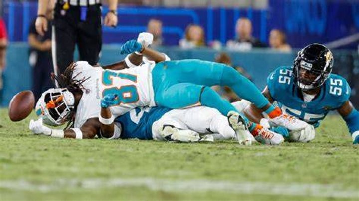 AP Study Finds That NFL Teams Lost Over $500 Million To Player Injuries This Season