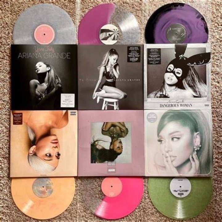 Ariana Grande Brings Back Vinyl, Setting Another Billboard Record
