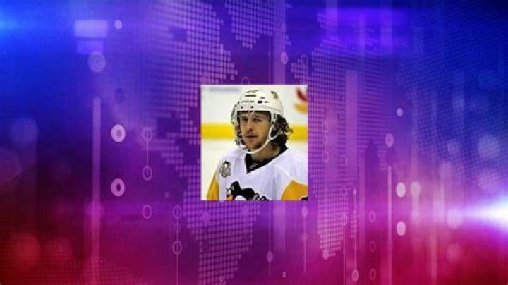 Carl Hagelin Net Worth | TheRichest