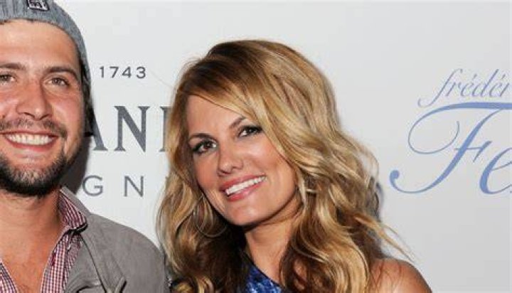 Courtney Hansen Net Worth | TheRichest
