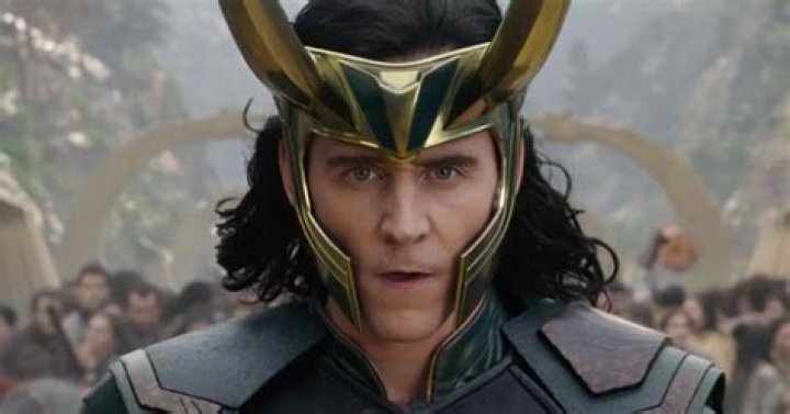 Here's How Tom Hiddleston Earns And Spends His Millions