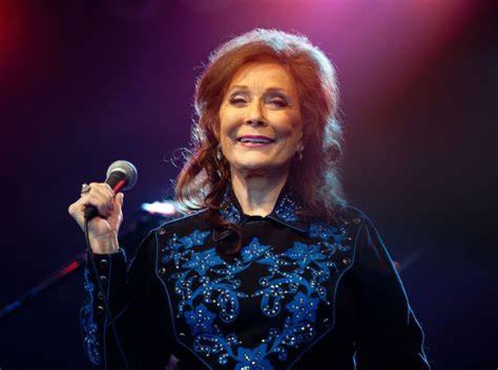 Loretta Lynn Net Worth | TheRichest