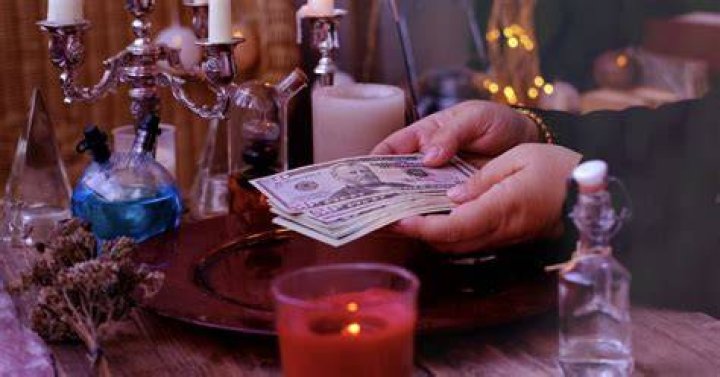 Richest Psychic Mediums Ranked