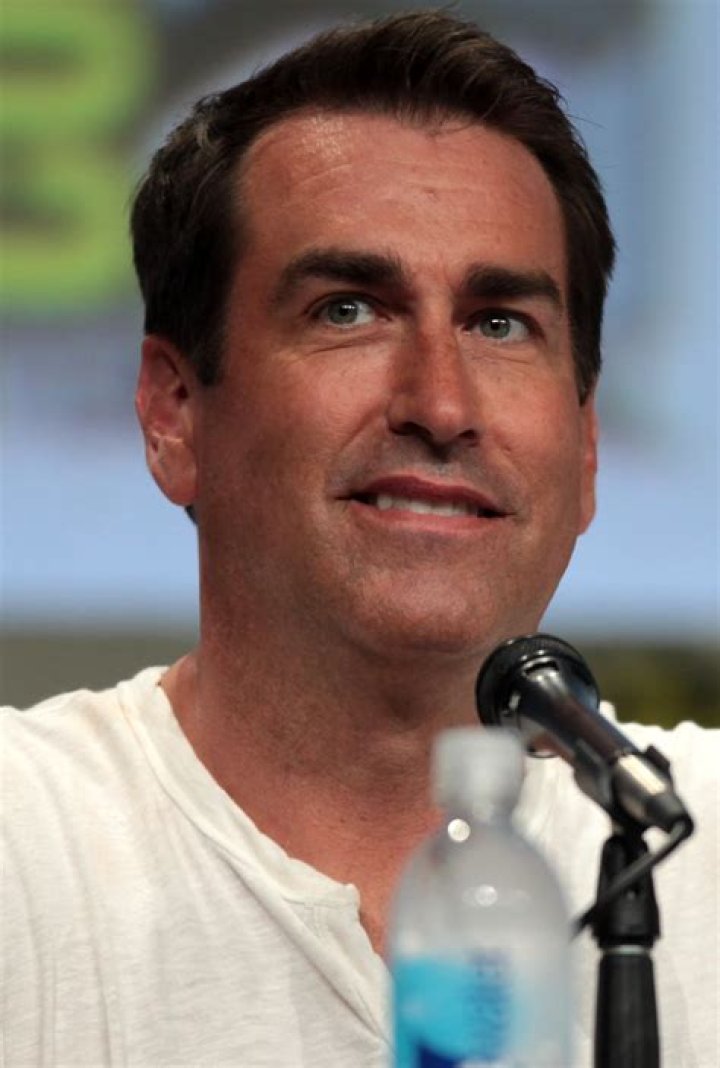 Rob Riggle Net Worth | TheRichest