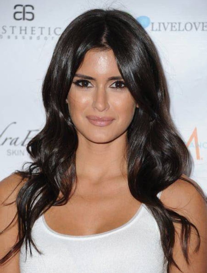 Roxy Sowlaty Net Worth | TheRichest
