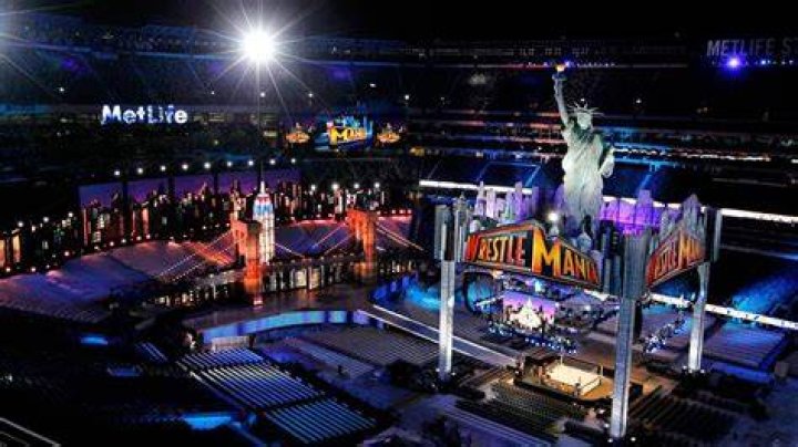 The 16 Best Wrestlemania Stages Ever