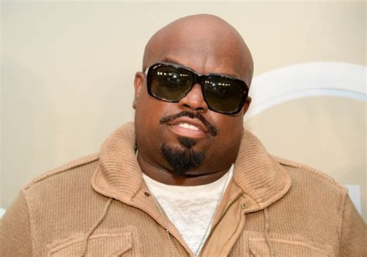 The 6 Most Bizarre Celebrity Entourage Jobs