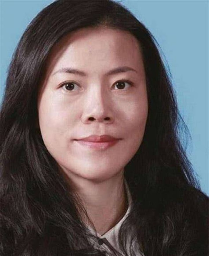 Yang Huiyan Net Worth | TheRichest